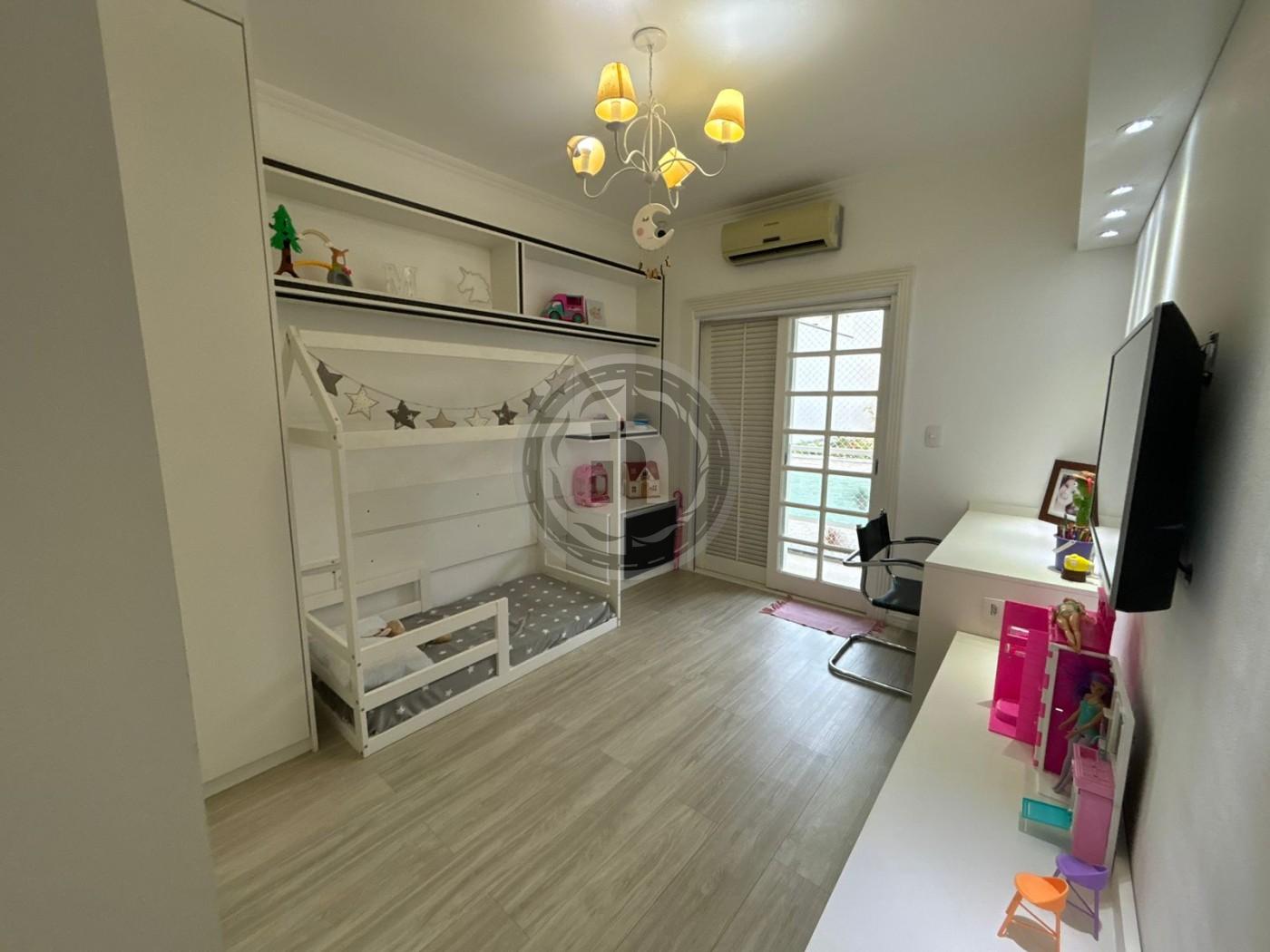 Casa de Condomínio à venda com 3 quartos, 325m² - Foto 17