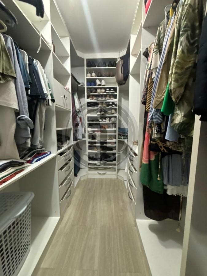 Casa de Condomínio à venda com 3 quartos, 325m² - Foto 21