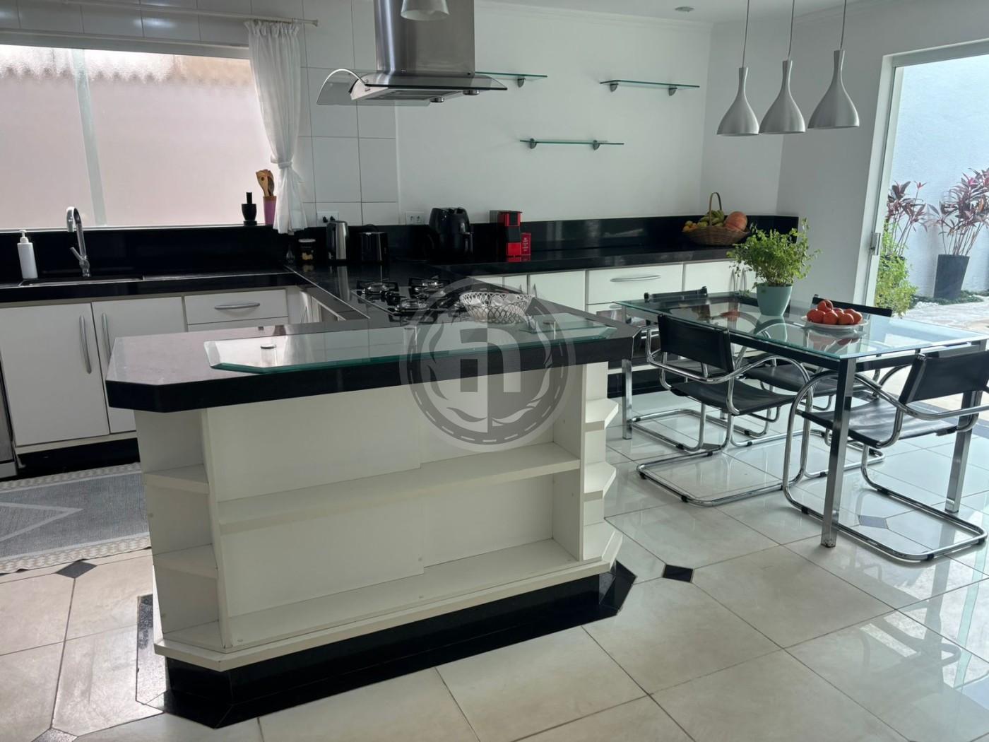 Casa de Condomínio à venda com 3 quartos, 325m² - Foto 25